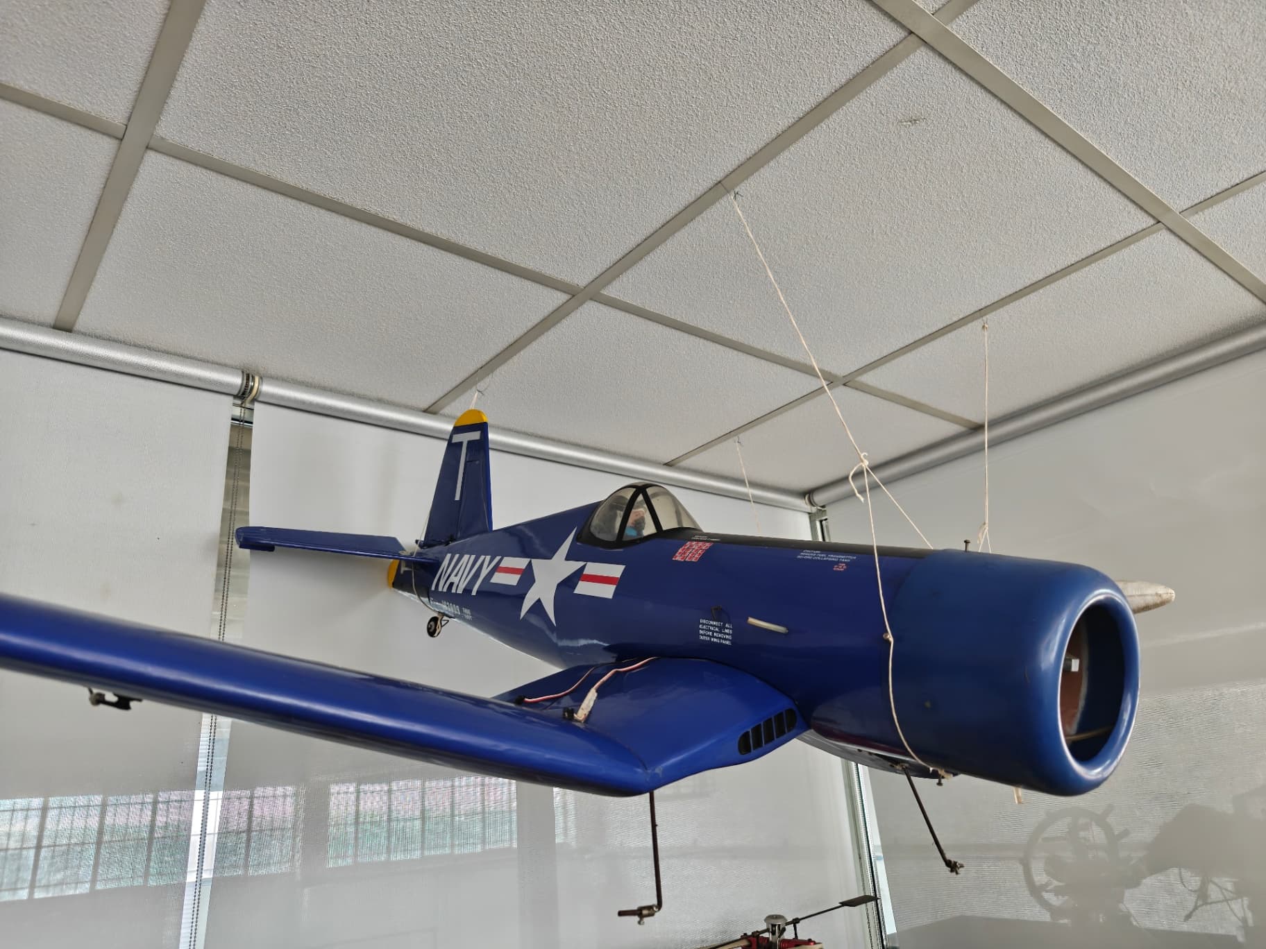 Aereo f4u corsair